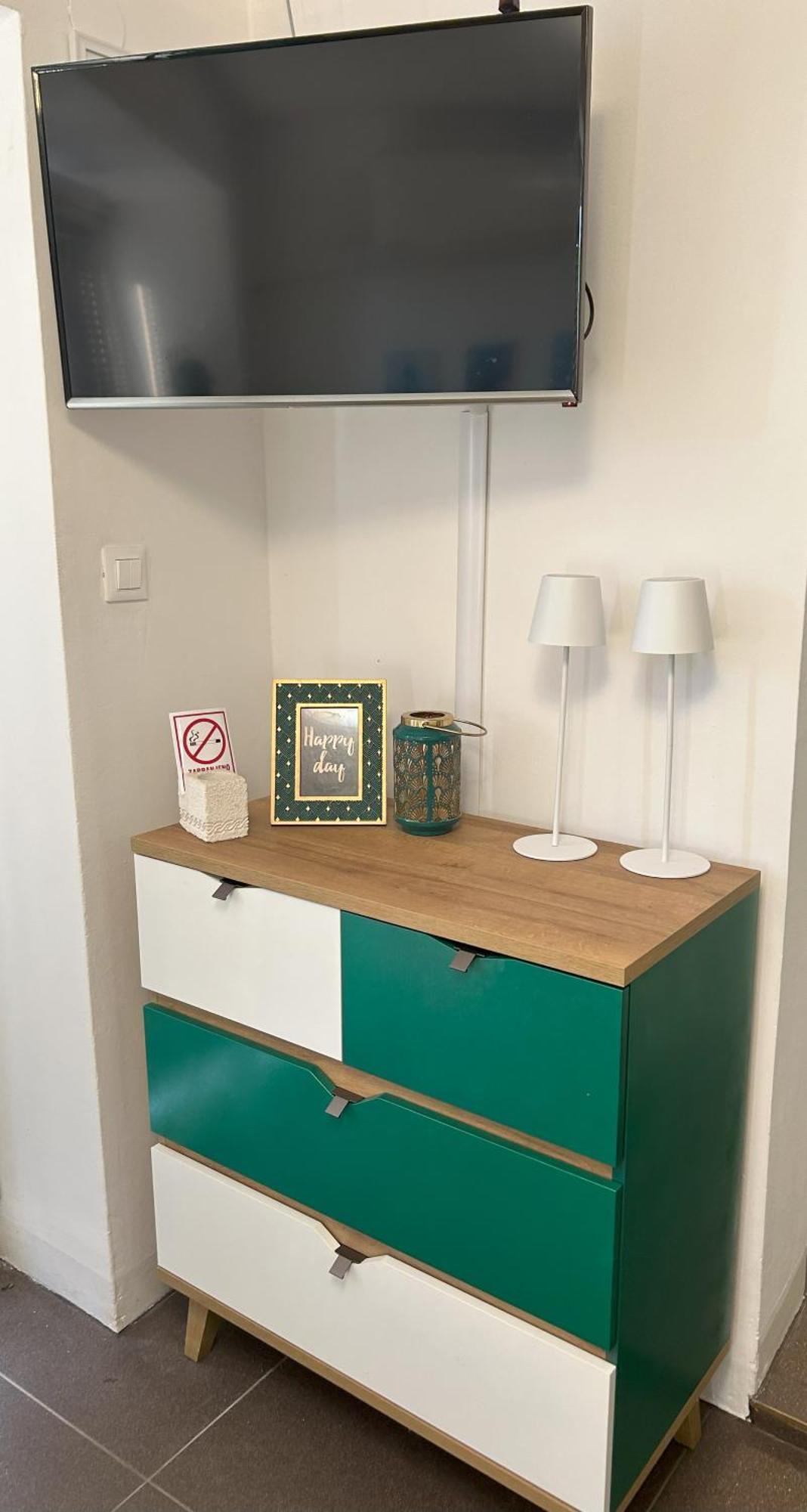 Mornar Apartment *